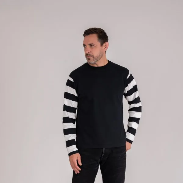 7.5oz Cotton Long-Sleeved Crew Neck Border Tee - Black Body with Striped Arms