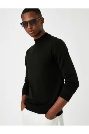 Basic Turtleneck Sweater