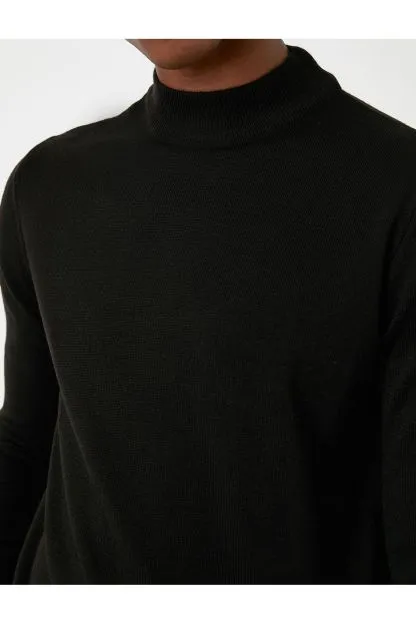 Basic Turtleneck Sweater