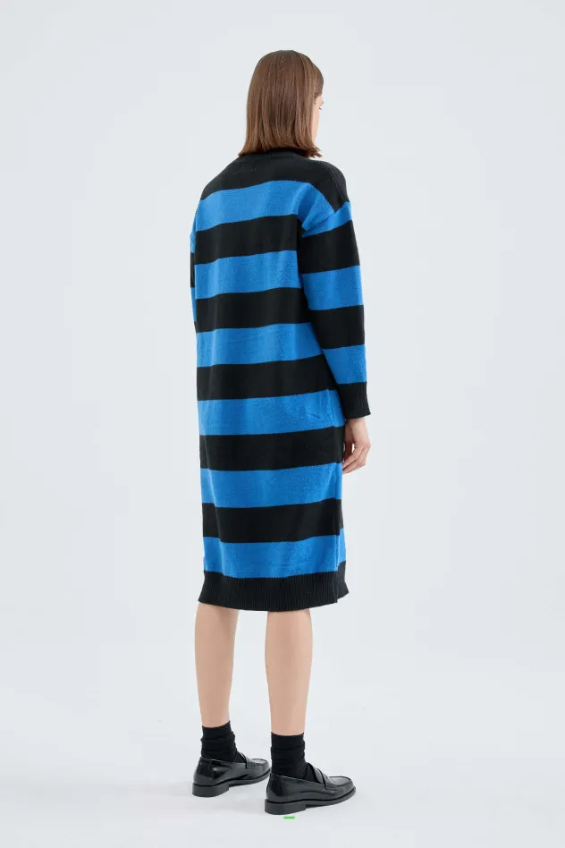 Compania Fantastica – Blue Striped Knit Midi Dress