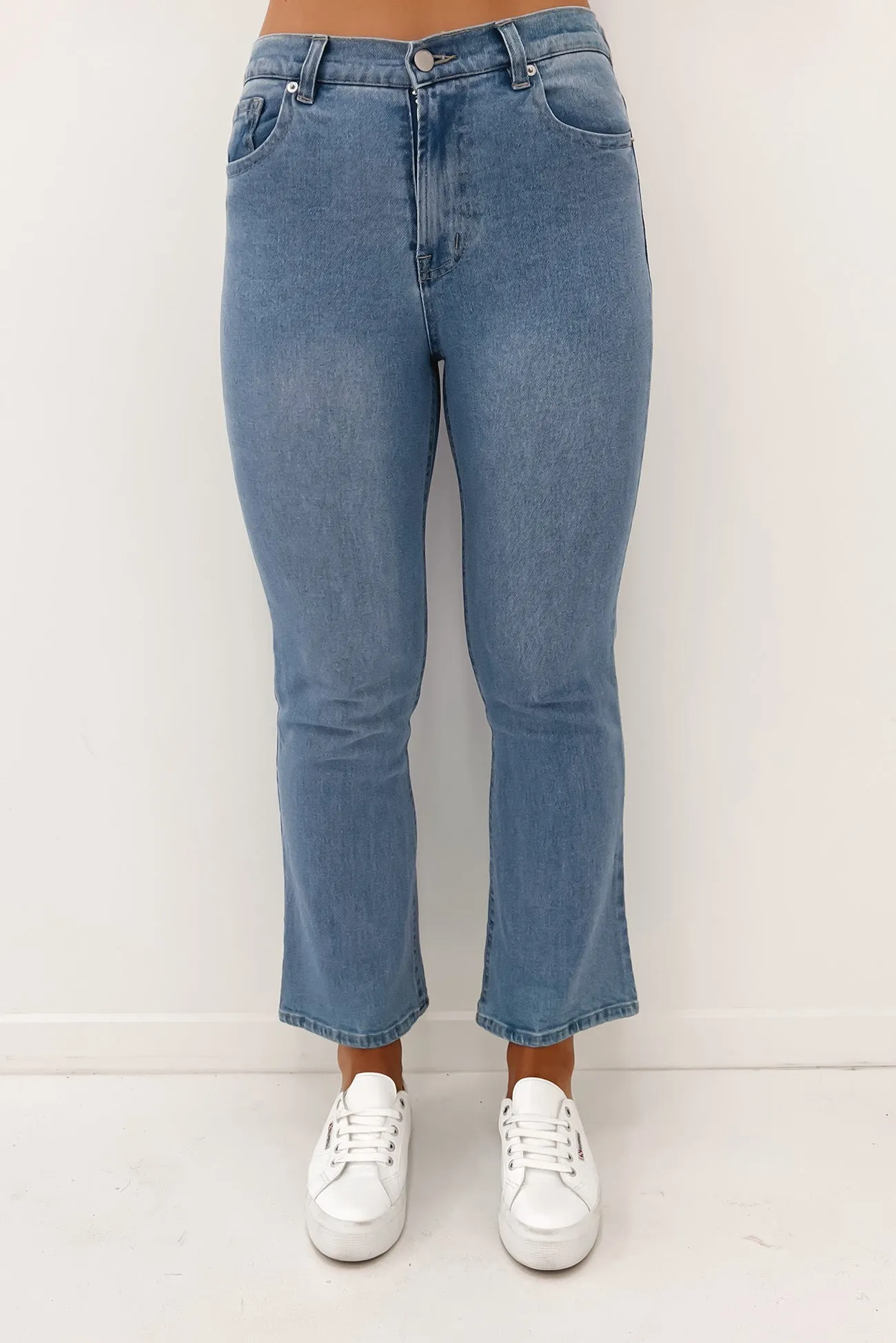 Layla Bootcut Jean 95 Wash