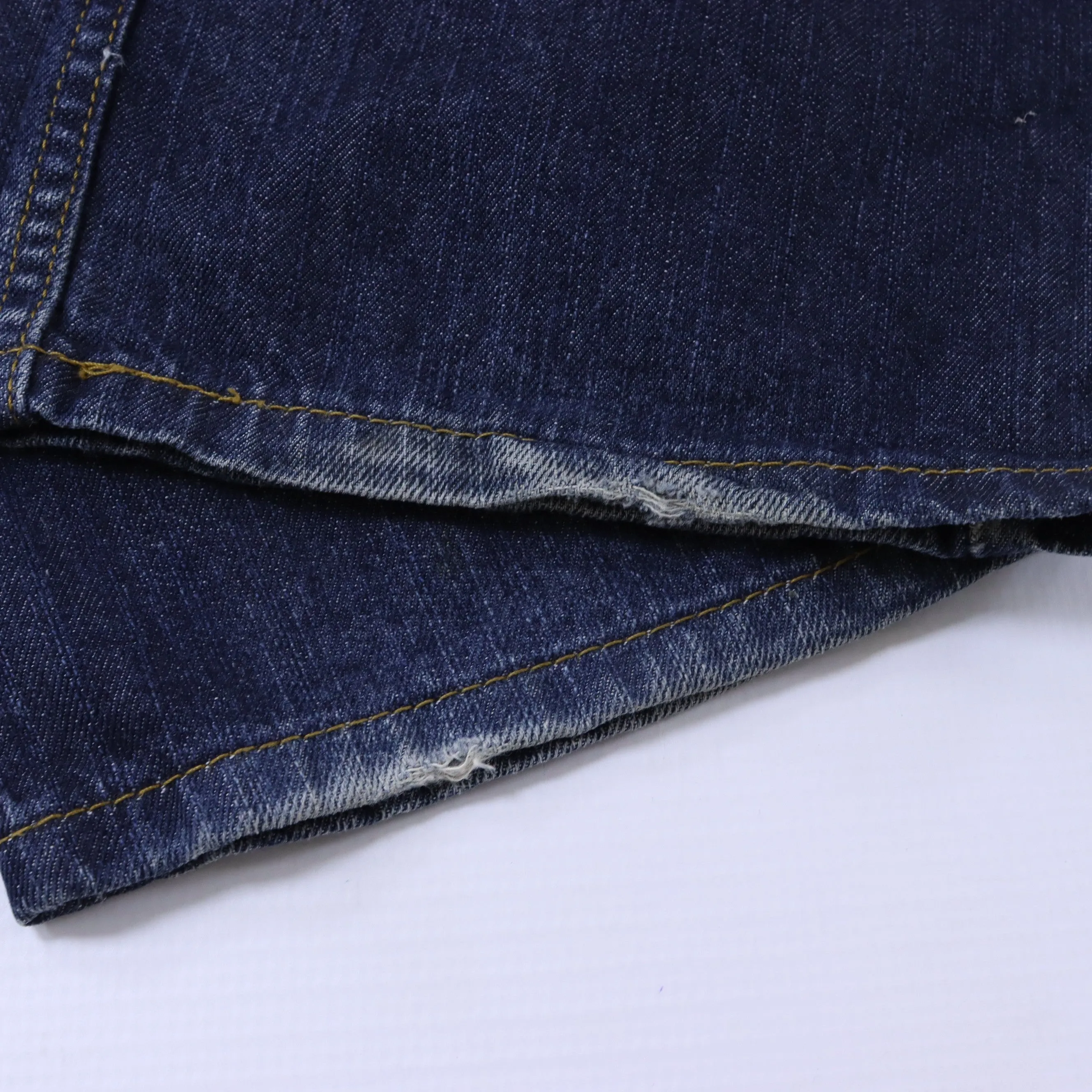 Levi's 504 Blue Jeans