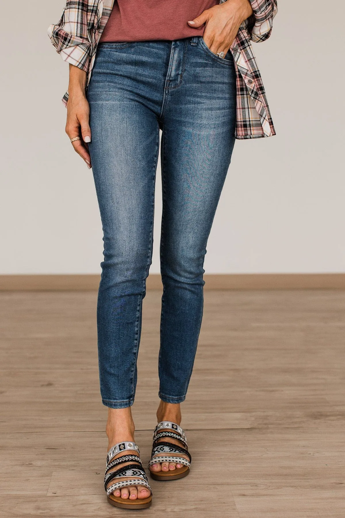 Vervet High Rise Skinny Jeans- Demeter Wash