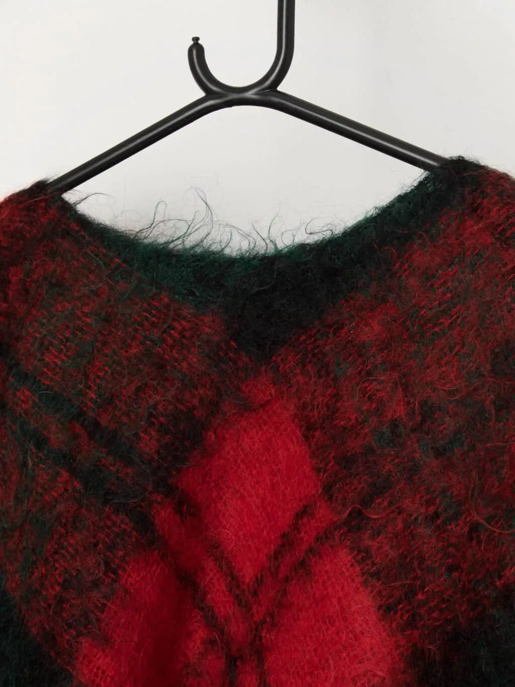 Vintage handknitted red and green mohair poncho cape with fringe detail – Free size