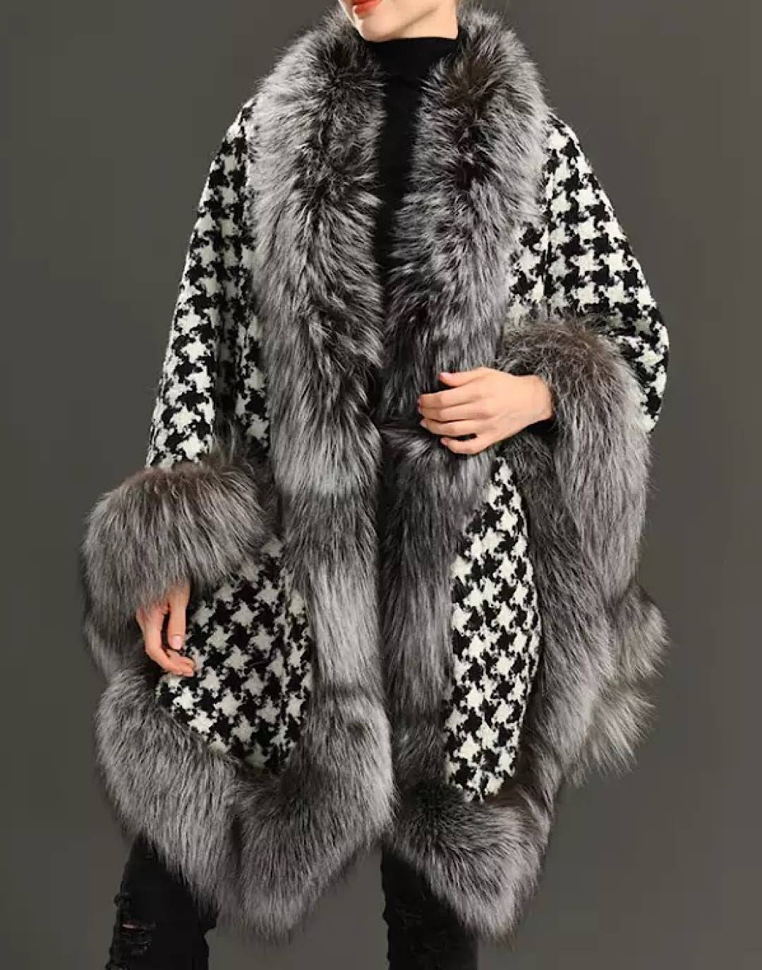 Wool Fox Fur Trimmed Houndstooth Poncho